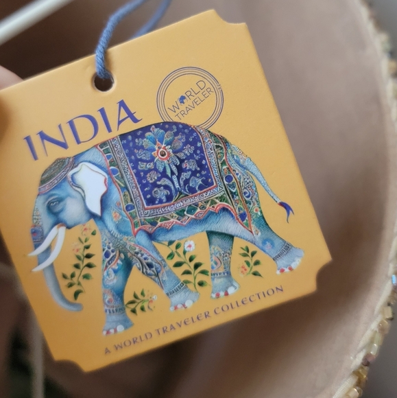 NWT - One Black and Brown Leopard Print Sequin Lamp Shade - Picture 3 of 4